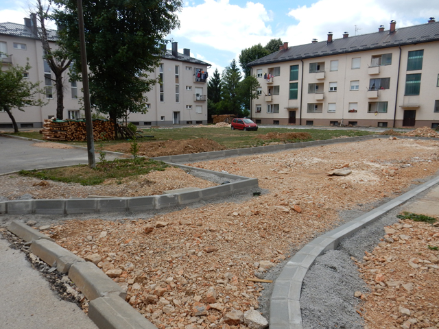 Obustavljeni radovi u Ličkom Osiku                                                                                                                                                                                                                        