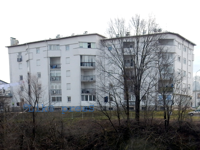 Čardak bi trebao dobiti novo pročelje i to po treći put od 1979./Arhiva Lika pressa                                                                                                                                                                       